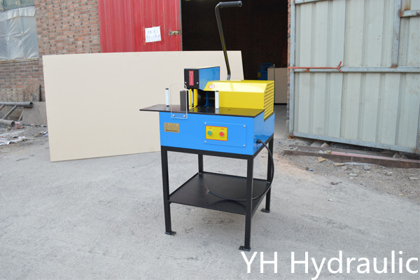 नली काटने की मशीन